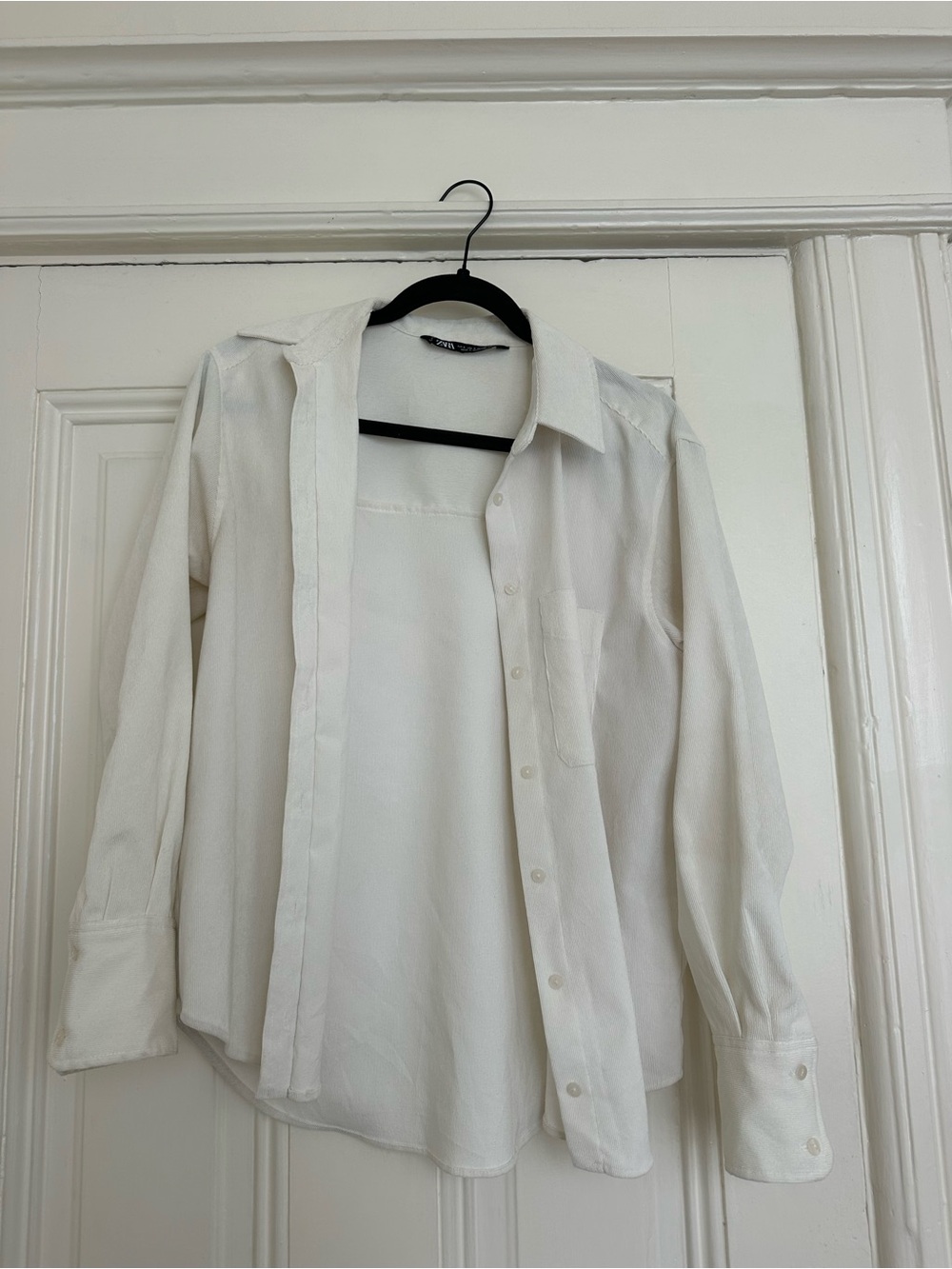 Zara Women’s White Button-Down Shirt